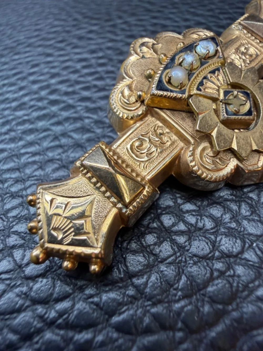 ORNATE Antique Victorian Edwardian Gold Filled Etched Bar Brooch Seed Pearls 2